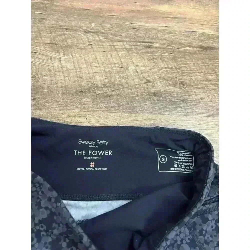 Sweaty Betty The Power Leggings Geometric Print Women's S Black Gray Yoga 7/8 - Picture 3 of 10